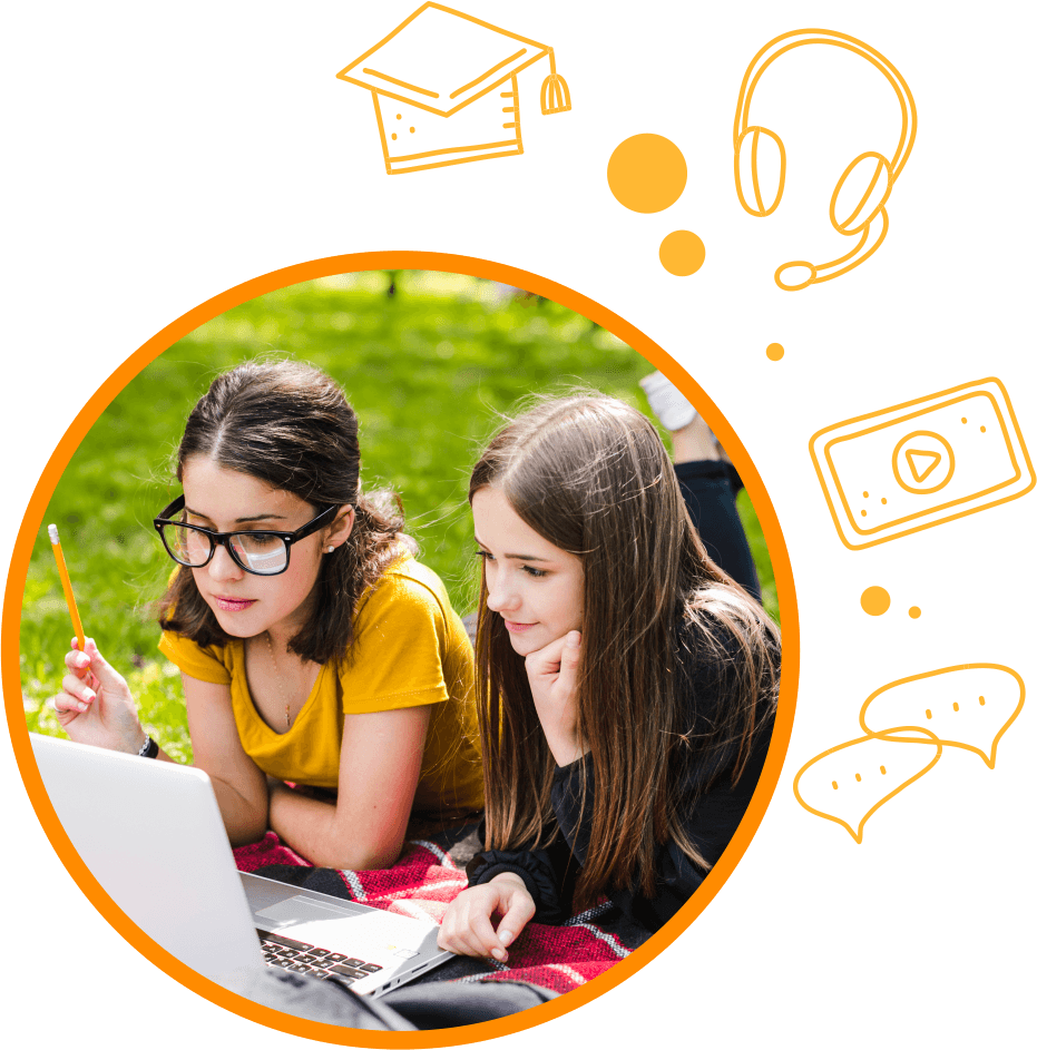 Estudiantes de Skolmi tomando clases virtuales